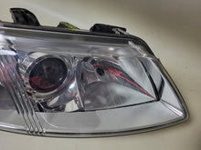 Laden Sie das Bild in den Galerie-Viewer, Frontscheinwerfer Saab 93 Xenon Rechts Scheinwerfer Headlight