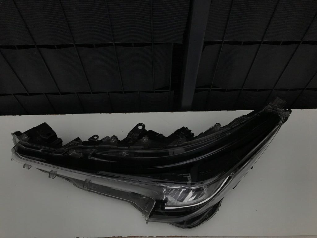 Frontscheinwerfer Toyota Corolla 81150-02S60 90154118 Full LED Links Headlight SCH5236923036ox