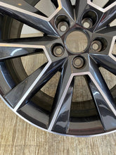 Load image into Gallery viewer, 1x Alufelge 17 Zoll 7.0" 5x100 46ET Glanz Schwarz 5JJ601025 Skoda Fabia I FEL1612987972vz