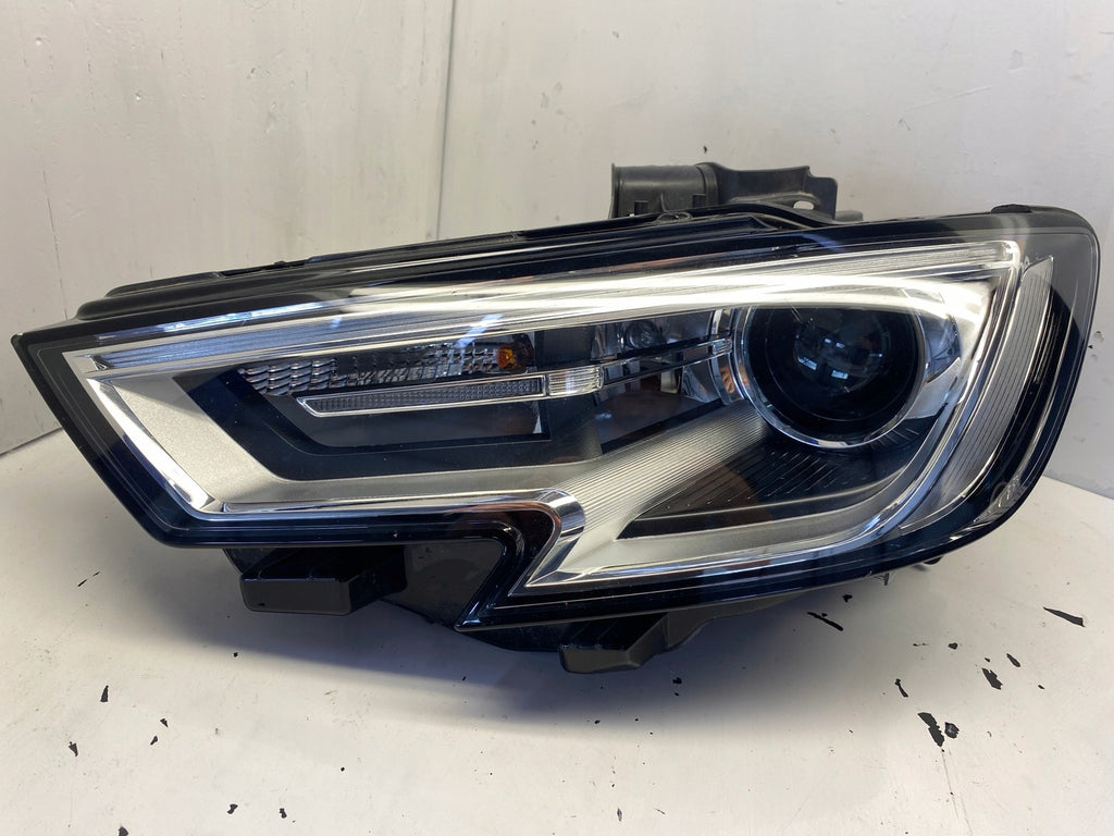 Frontscheinwerfer Audi A3 8V0941005H Links Scheinwerfer Headlight