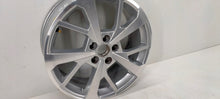 Load image into Gallery viewer, 1x Alufelge 18 Zoll 7.0&quot; 5x112 43ET Glanz Silber 83A601025 Audi Q3 Rim Wheel