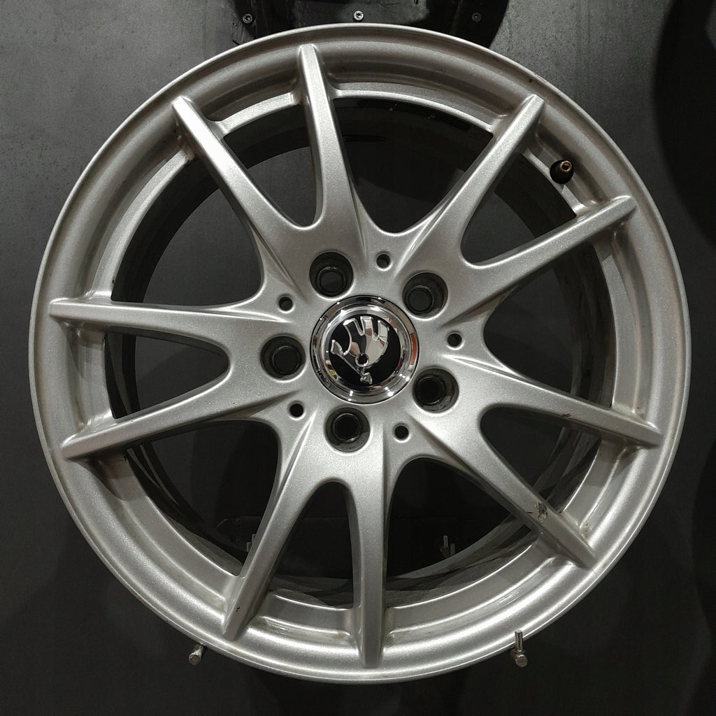 4x Alufelge 16 Zoll 6.5" 5x112 49ET A2464011302-F605262PR Mercedes-Benz Superb I FEL6397799418um