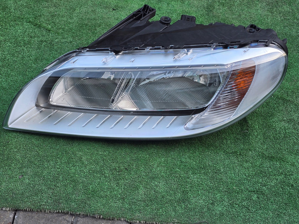 Frontscheinwerfer Volvo V70 S80 31420019 Links Scheinwerfer Headlight SCH3158127137vl