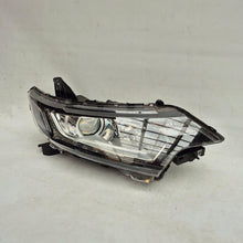 Laden Sie das Bild in den Galerie-Viewer, Frontscheinwerfer Mitsubishi Outlander III 8301C8-54 Rechts Headlight