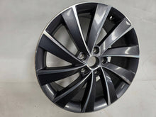 Load image into Gallery viewer, 1x Alufelge 18 Zoll 5E0601025BP Skoda Octavia Iii Rim Wheel FEL1816159003rw
