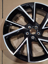 Laden Sie das Bild in den Galerie-Viewer, 1x Alufelge 18 Zoll 657601025G Skoda Scala Kamiq Rim Wheel FEL1224685789ud