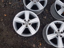 Laden Sie das Bild in den Galerie-Viewer, 4x Alufelge 16 Zoll 6.5" 5x112 46ET 5G0601025BN VW Passat Golf VII Touran FEL2816603289ng