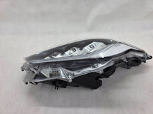 Laden Sie das Bild in den Galerie-Viewer, Frontscheinwerfer Toyota 4 Yaris EUK08 Links Scheinwerfer Headlight SCH5707667052yt
