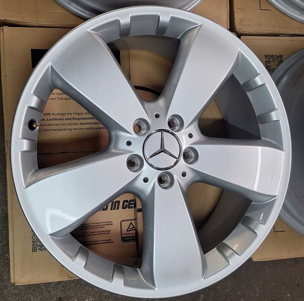 4x Alufelge 19 Zoll 8.0" 5x112 60ET A1644014702 Mercedes-Benz Rim Wheel FEL2158562596to