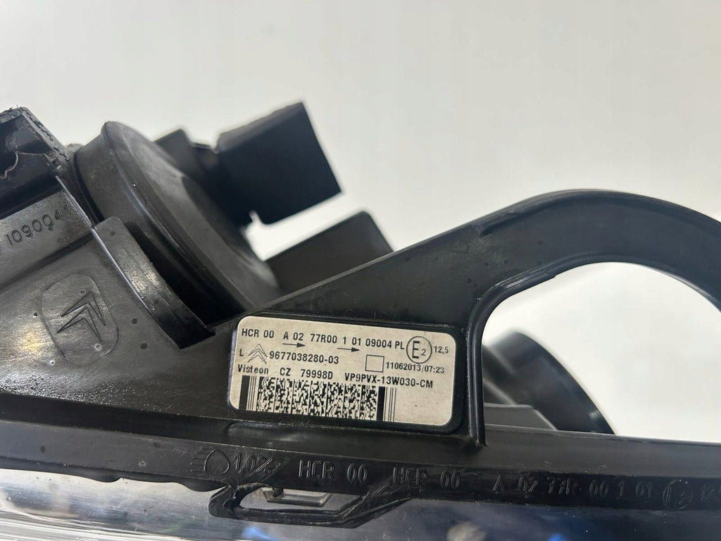 Frontscheinwerfer Citroën C3 II 9677038280 Links Scheinwerfer Headlight