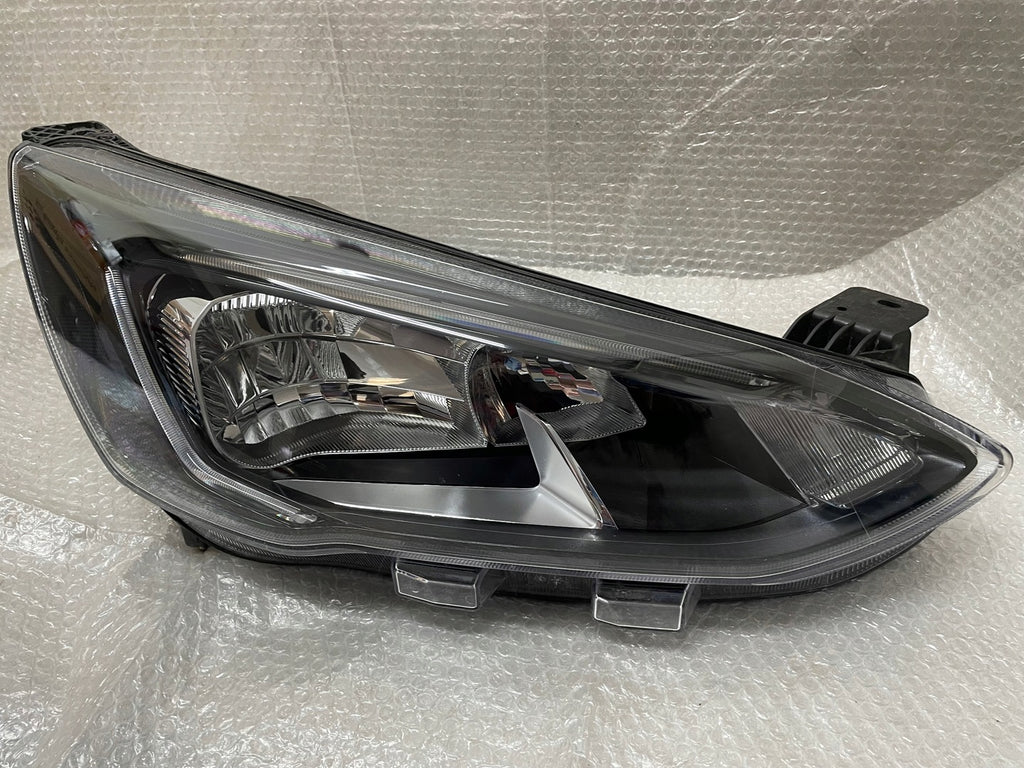 Frontscheinwerfer Ford Focus MX7B-13E014-CD LED Rechts Scheinwerfer Headlight