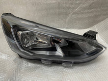 Laden Sie das Bild in den Galerie-Viewer, Frontscheinwerfer Ford Focus MX7B-13E014-CD LED Rechts Scheinwerfer Headlight