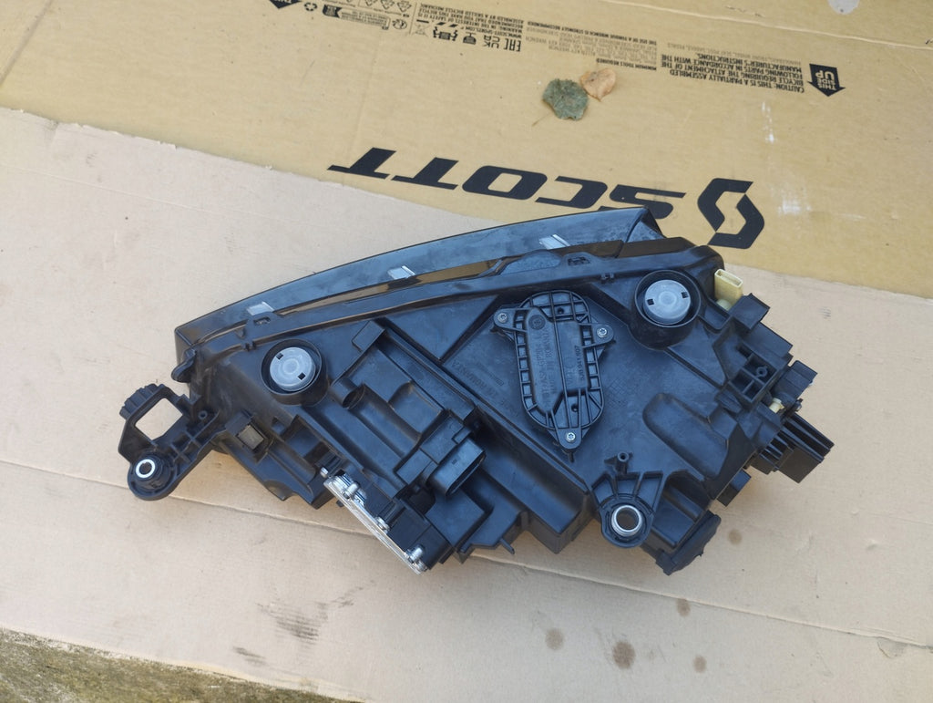 Frontscheinwerfer Skoda Scala 657941015 LED Links Scheinwerfer Headlight SCH8296179255rt
