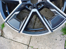 Load image into Gallery viewer, 1x Alufelge 18 Zoll 9.0" 5x112 40ET 8747303 BMW G26 Rim Wheel FEL2585066655gm