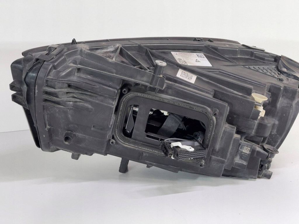 Frontscheinwerfer Mercedes-Benz W177 A1779064803 MDE89132AMDE89132B Links SCH6685300804bg