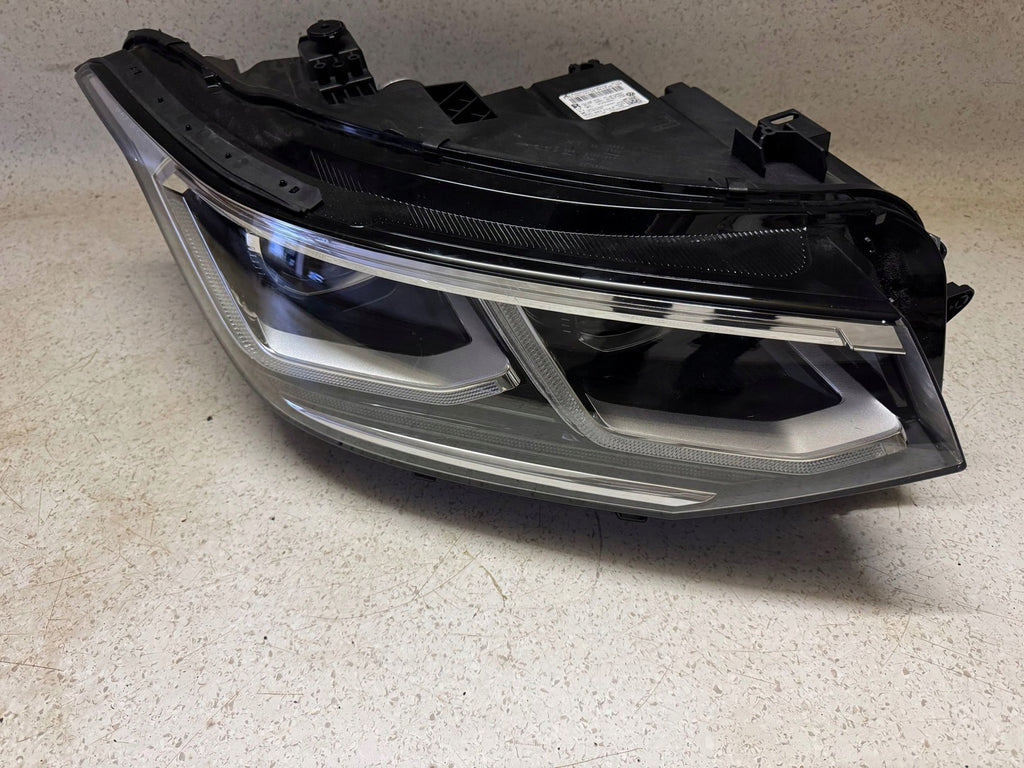 Frontscheinwerfer VW Tiguan 145100114700 5NC941114F Rechts Headlight SCH1101018509nc