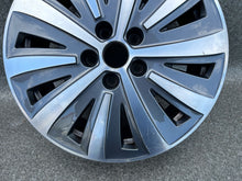 Load image into Gallery viewer, 1x Alufelge 17 Zoll 6.5" 5x112 3V0601025AH Skoda Superb Iii Rim Wheel FEL9496151675qr