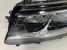 Laden Sie das Bild in den Galerie-Viewer, Frontscheinwerfer VW Tiguan 5NB941005B Links Scheinwerfer Headlight