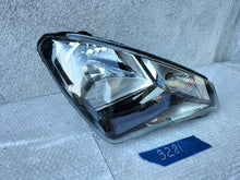 Laden Sie das Bild in den Galerie-Viewer, Frontscheinwerfer Seat I 1SL941016F Rechts Scheinwerfer Headlight