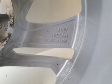 Laden Sie das Bild in den Galerie-Viewer, 1x Alufelge 17 Zoll 7.0" 5x114.3 8201485175 Renault Kadjar Rim Wheel FEL1328576008nk