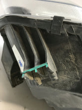 Laden Sie das Bild in den Galerie-Viewer, Frontscheinwerfer Dacia Duster 260101133R LED Rechts Scheinwerfer Headlight