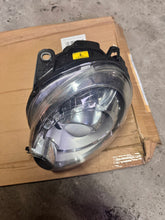 Laden Sie das Bild in den Galerie-Viewer, Frontscheinwerfer Abarth 500 52059135 Links Scheinwerfer Headlight SCH8583619098ko