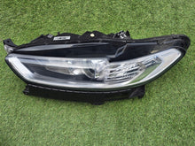 Laden Sie das Bild in den Galerie-Viewer, Frontscheinwerfer Ford Mondeo DS7313W030AE Links Scheinwerfer Headlight SCH4637075124aq