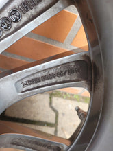 Laden Sie das Bild in den Galerie-Viewer, 4x Alufelge 17 Zoll 7.5" 5x112 27ET Glanz Schwarz 6863417 BMW Rim Wheel FEL6544047028ho
