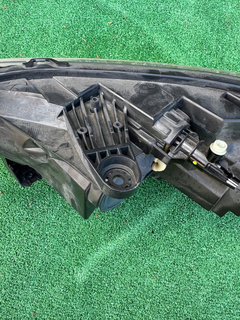Frontscheinwerfer Renault Express 260105660R Rechts Scheinwerfer Headlight SCH5676036861ij