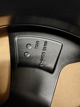 Load image into Gallery viewer, 1x Alufelge 19 Zoll 7.5" 5x112 50ET Glanz Schwarz 10A601025H VW Id.3 Rim Wheel FEL8175222021bx