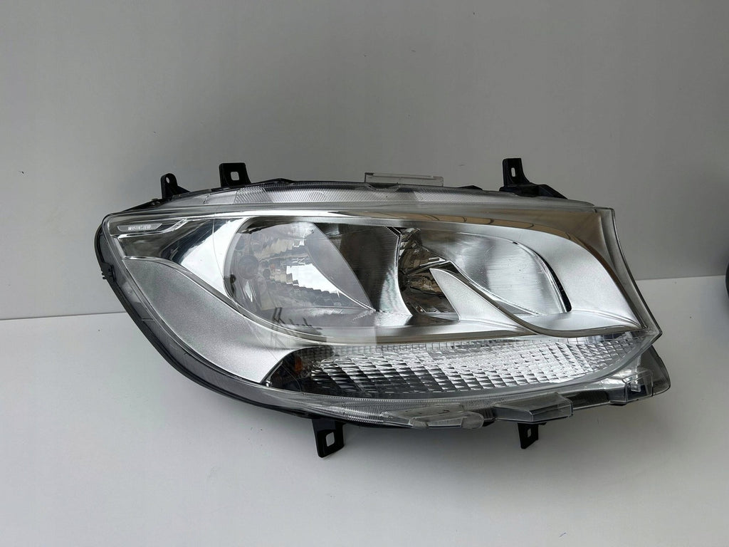 Frontscheinwerfer Mercedes-Benz Sprinter 9109060100 Rechts Headlight SCH9957376962vs
