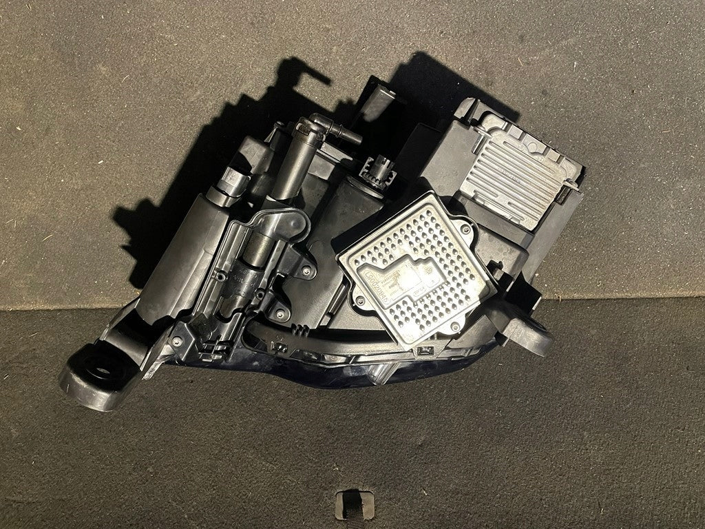 Frontscheinwerfer Jeep Grand Cherokee T77598B Rechts Scheinwerfer Headlight SCH6808816755qa