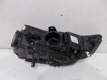 Laden Sie das Bild in den Galerie-Viewer, Frontscheinwerfer Audi A3 8V0941005 1EL010740-21 Xenon Links Headlight