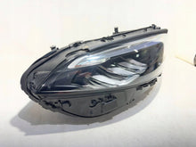 Laden Sie das Bild in den Galerie-Viewer, Frontscheinwerfer Mercedes-Benz W177 A1779062206 LED Rechts Headlight SCH6836977797kv