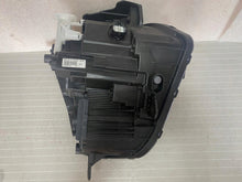 Laden Sie das Bild in den Galerie-Viewer, Frontscheinwerfer Hyundai Kona 92101-BE050 LED Links Scheinwerfer Headlight SCH2776013948bs