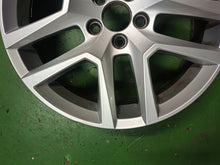 Load image into Gallery viewer, 1x Alufelge 18 Zoll 7.5" 5x108 55ET Glanz Silber 31445568 Volvo Xc60 Rim Wheel FEL3131325326pt