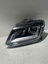 Laden Sie das Bild in den Galerie-Viewer, Frontscheinwerfer VW Amarok 2H1941015T Xenon Links Scheinwerfer Headlight SCH6593395998lt