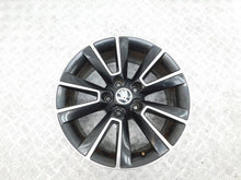 Laden Sie das Bild in den Galerie-Viewer, 1x Alufelge 17 Zoll 7.0" 5x112 45ET Matt 5L0601025AC 5L0601025F Skoda Yeti FEL4712702304ie