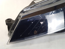 Laden Sie das Bild in den Galerie-Viewer, Frontscheinwerfer Skoda Superb III 3V1941015A Xenon Links Scheinwerfer Headlight