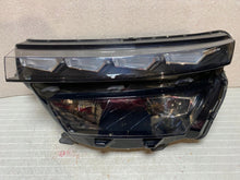 Laden Sie das Bild in den Galerie-Viewer, Frontscheinwerfer Skoda Kamiq 658941015 Links Scheinwerfer Headlight SCH2343282759py