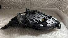 Load image into Gallery viewer, Frontscheinwerfer Hyundai I30 HYUI3017 LED Rechts Scheinwerfer Headlight SCH1230514408yo