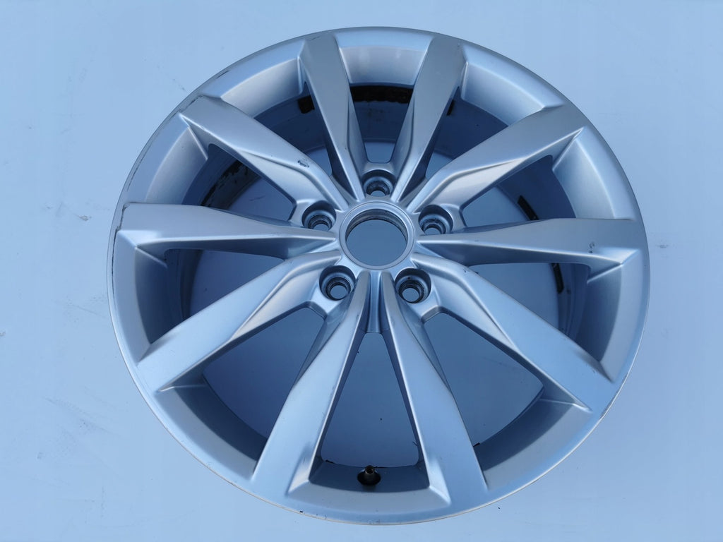 1x Alufelge 17 Zoll 6.0" 5x112 48ET Glanz Silber 5G0601025K VW Golf Vii