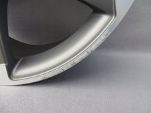 Laden Sie das Bild in den Galerie-Viewer, 1x Alufelge 19 Zoll 9.0" 5x112 52ET 8J0601025DC Audi Tt Rim Wheel FEL2514743062dy