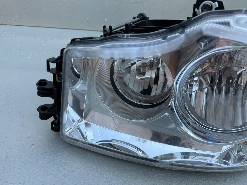 Frontscheinwerfer Mercedes-Benz A9608201939 Rechts Scheinwerfer Headlight