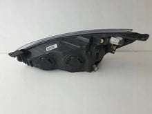 Laden Sie das Bild in den Galerie-Viewer, Frontscheinwerfer Ford Focus JX7B-13W029-CE Rechts Scheinwerfer Headlight