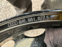 Load image into Gallery viewer, 1x Alufelge 19 Zoll 4.0&quot; 5x112 18ET 8W0601027E Audi A5 A4 Rim Wheel