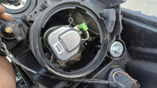 Laden Sie das Bild in den Galerie-Viewer, Frontscheinwerfer Mazda 5 Cw Rechts Scheinwerfer Headlight SCH7781384561gy