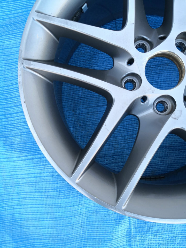 1x Alufelge 18 Zoll 8.5" 5x120 52ET 6858734 BMW 1 E88 E81 E82 E87 Rim Wheel