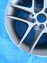 Load image into Gallery viewer, 1x Alufelge 18 Zoll 8.5" 5x120 52ET 6858734 BMW 1 E88 E81 E82 E87 Rim Wheel FEL5698452743na