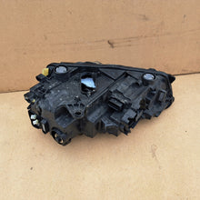 Laden Sie das Bild in den Galerie-Viewer, Frontscheinwerfer Skoda Scala 657941016A Full LED Rechts Scheinwerfer Headlight SCH7086201895vj
